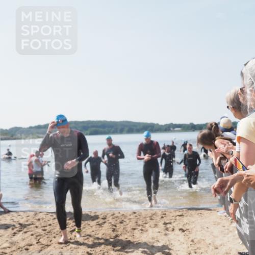 22.06.2025 - Viking Triathlon MichiJ http://msf.ph/oto/8066448 22.06.2025 10:34:14 Schwimmen 46, 70, 294, 297, 429, 486, 527, 532, 618, 635 meine-sportfotos.de