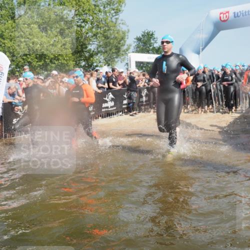22.06.2025 - Viking Triathlon KatJ http://msf.ph/oto/8066459 22.06.2025 10:07:09 Schwimmen 64, 123, 190, 201, 202, 223, 328, 369, 402, 431, 463, 519, 607, 631, 637, 649 meine-sportfotos.de