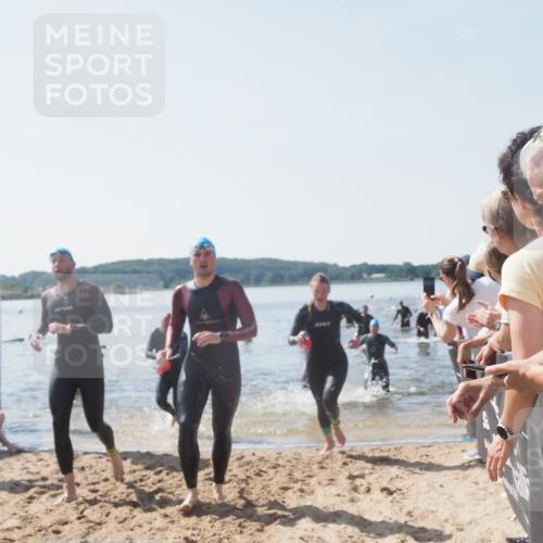 22.06.2025 - Viking Triathlon MichiJ http://msf.ph/oto/8066464 22.06.2025 10:34:16 Schwimmen 46, 70, 294, 297, 429, 486, 520, 527, 618, 635 meine-sportfotos.de