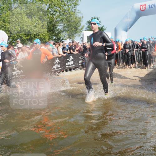 22.06.2025 - Viking Triathlon KatJ http://msf.ph/oto/8066465 22.06.2025 10:07:09 Schwimmen 64, 123, 190, 201, 202, 223, 328, 369, 402, 431, 463, 519, 607, 631, 637, 649 meine-sportfotos.de