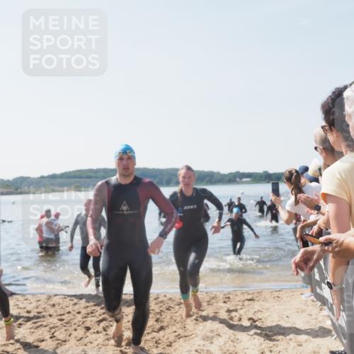 22.06.2025 - Viking Triathlon MichiJ http://msf.ph/oto/8066469 22.06.2025 10:34:17 Schwimmen 46, 70, 294, 297, 486, 520, 527, 618, 635 meine-sportfotos.de