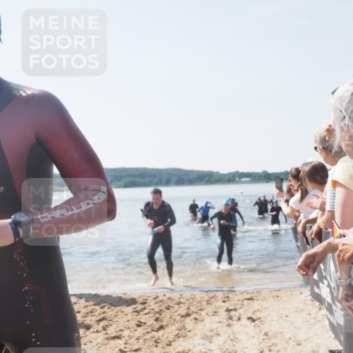 22.06.2025 - Viking Triathlon MichiJ http://msf.ph/oto/8066481 22.06.2025 10:34:19 Schwimmen 46, 294, 297, 306, 430, 486, 520, 527, 618 meine-sportfotos.de