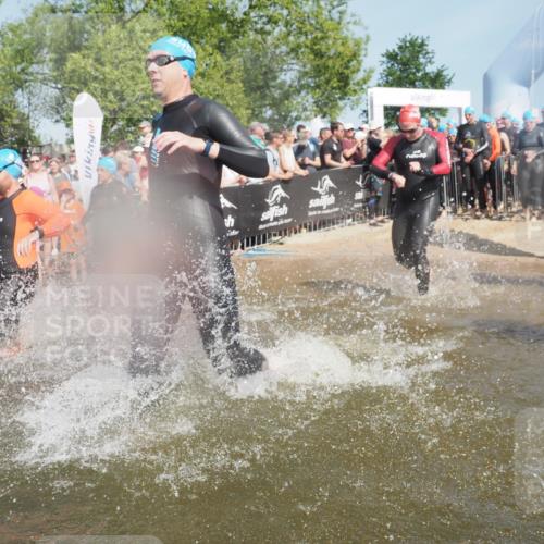 22.06.2025 - Viking Triathlon KatJ http://msf.ph/oto/8066484 22.06.2025 10:07:10 Schwimmen 64, 123, 190, 201, 202, 223, 328, 402, 431, 463, 519, 607, 631, 637, 649 meine-sportfotos.de