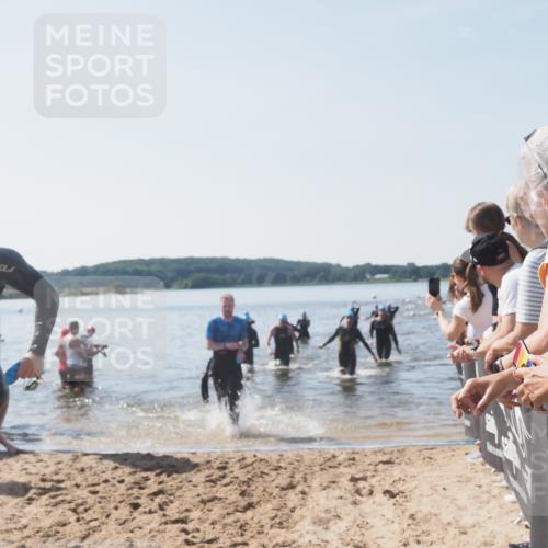 22.06.2025 - Viking Triathlon MichiJ http://msf.ph/oto/8066526 22.06.2025 10:34:30 Schwimmen 247, 294, 306, 341, 366, 430, 486, 520, 546 meine-sportfotos.de
