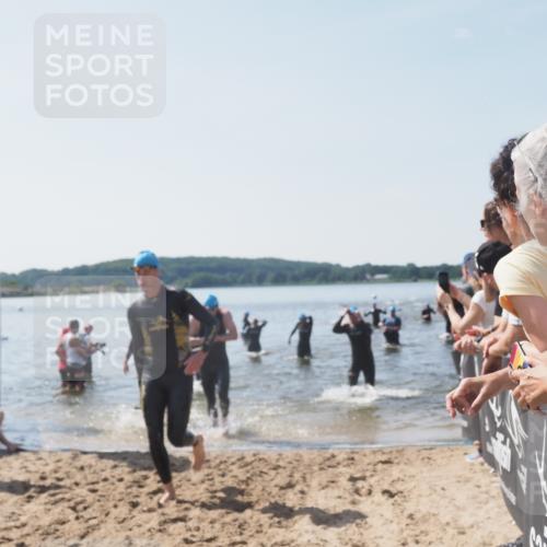 22.06.2025 - Viking Triathlon MichiJ http://msf.ph/oto/8066567 22.06.2025 10:34:35 Schwimmen 114, 247, 284, 306, 323, 341, 366, 430, 520, 546, 550 meine-sportfotos.de