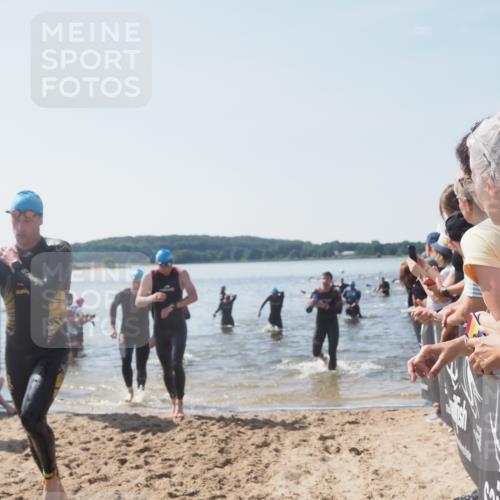 22.06.2025 - Viking Triathlon MichiJ http://msf.ph/oto/8066573 22.06.2025 10:34:36 Schwimmen 114, 247, 284, 306, 323, 341, 366, 430, 520, 546, 550 meine-sportfotos.de