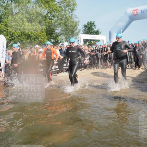 22.06.2025 - Viking Triathlon KatJ http://msf.ph/oto/8066575 22.06.2025 10:07:18 Schwimmen 123, 190, 201, 202, 223, 256, 267, 273, 326, 333, 343, 402, 421, 425, 463, 519, 531, 607, 637 meine-sportfotos.de