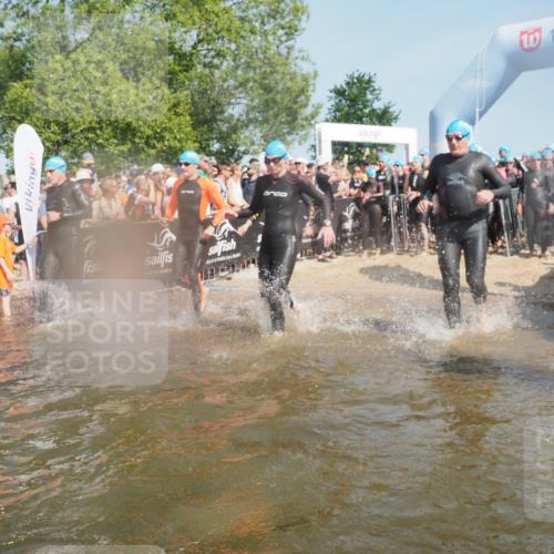 22.06.2025 - Viking Triathlon KatJ http://msf.ph/oto/8066577 22.06.2025 10:07:18 Schwimmen 123, 190, 201, 202, 223, 256, 267, 273, 326, 333, 343, 402, 421, 425, 463, 519, 531, 607, 637 meine-sportfotos.de