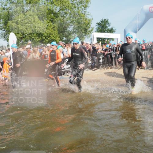 22.06.2025 - Viking Triathlon KatJ http://msf.ph/oto/8066580 22.06.2025 10:07:18 Schwimmen 123, 190, 201, 202, 223, 256, 267, 273, 326, 333, 343, 402, 421, 425, 463, 519, 531, 607, 637 meine-sportfotos.de