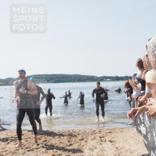 22.06.2025 - Viking Triathlon MichiJ http://msf.ph/oto/8066581 22.06.2025 10:34:37 Schwimmen 114, 247, 284, 306, 323, 341, 366, 430, 520, 546, 550 meine-sportfotos.de