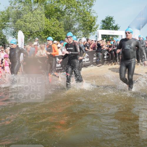 22.06.2025 - Viking Triathlon KatJ http://msf.ph/oto/8066586 22.06.2025 10:07:18 Schwimmen 123, 190, 201, 202, 223, 256, 267, 273, 326, 333, 343, 402, 421, 425, 463, 519, 531, 607, 637 meine-sportfotos.de