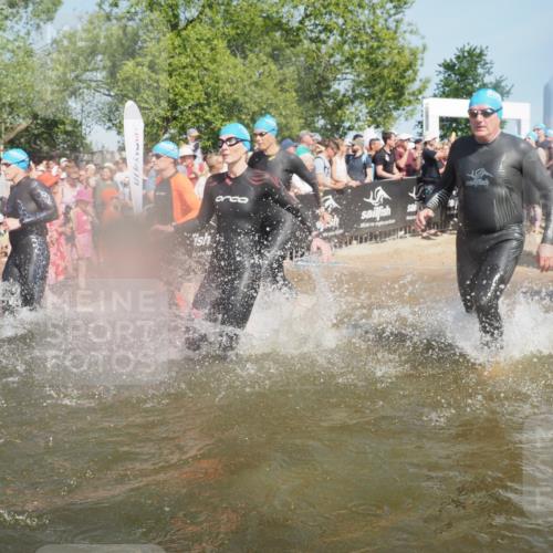 22.06.2025 - Viking Triathlon KatJ http://msf.ph/oto/8066597 22.06.2025 10:07:19 Schwimmen 155, 201, 202, 223, 256, 267, 273, 326, 333, 343, 421, 425, 463, 531, 607, 637 meine-sportfotos.de