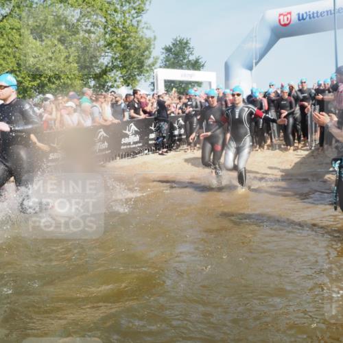 22.06.2025 - Viking Triathlon KatJ http://msf.ph/oto/8066629 22.06.2025 10:07:23 Schwimmen 155, 201, 202, 223, 235, 256, 267, 273, 317, 326, 333, 343, 421, 425, 463, 531, 637 meine-sportfotos.de