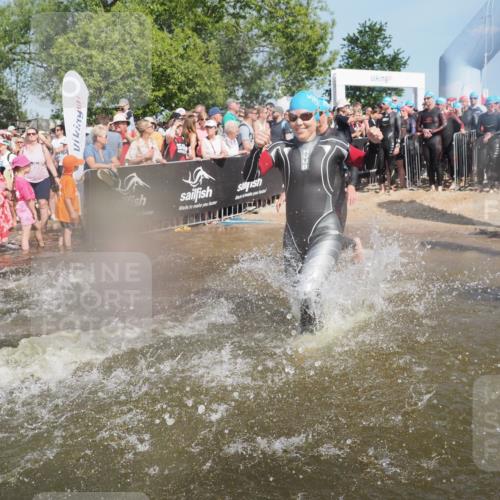 22.06.2025 - Viking Triathlon KatJ http://msf.ph/oto/8066646 22.06.2025 10:07:24 Schwimmen 155, 213, 235, 256, 267, 273, 317, 326, 333, 342, 343, 353, 421, 425, 531 meine-sportfotos.de