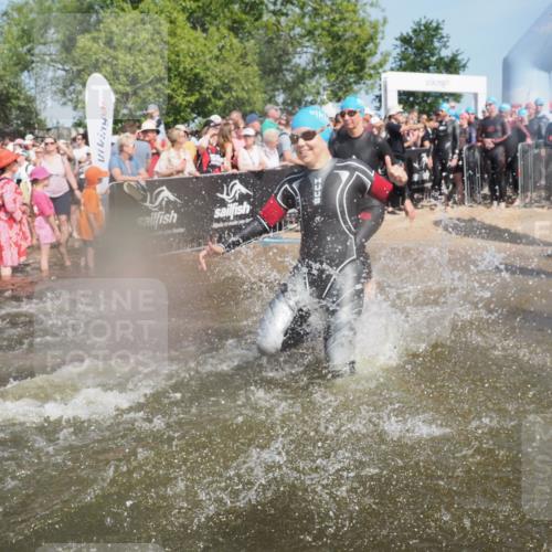 22.06.2025 - Viking Triathlon KatJ http://msf.ph/oto/8066649 22.06.2025 10:07:24 Schwimmen 155, 213, 235, 256, 267, 273, 317, 326, 333, 342, 343, 353, 421, 425, 531 meine-sportfotos.de