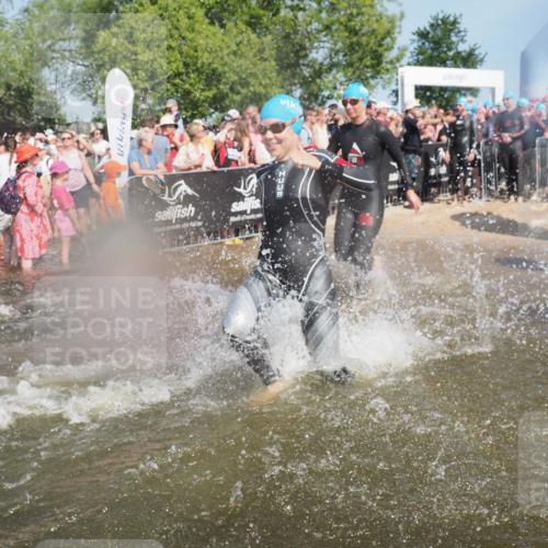 22.06.2025 - Viking Triathlon KatJ http://msf.ph/oto/8066652 22.06.2025 10:07:24 Schwimmen 155, 213, 235, 256, 267, 273, 317, 326, 333, 342, 343, 353, 421, 425, 531 meine-sportfotos.de