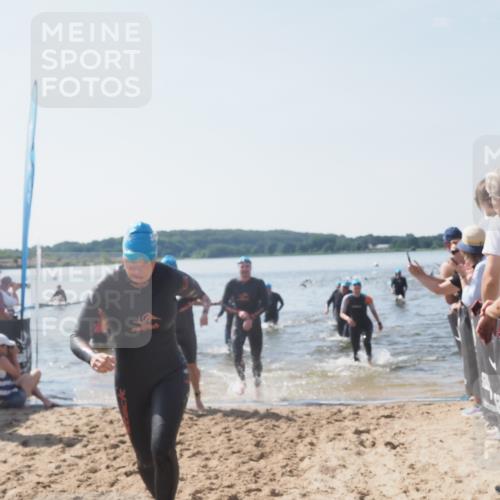 22.06.2025 - Viking Triathlon MichiJ http://msf.ph/oto/8066660 22.06.2025 10:35:00 Schwimmen 17, 43, 157, 161, 434, 475, 495, 548, 660 meine-sportfotos.de