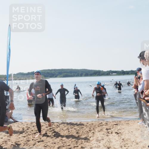 22.06.2025 - Viking Triathlon MichiJ http://msf.ph/oto/8066673 22.06.2025 10:35:02 Schwimmen 17, 43, 139, 157, 161, 434, 475, 495, 548, 660 meine-sportfotos.de