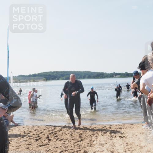 22.06.2025 - Viking Triathlon MichiJ http://msf.ph/oto/8066711 22.06.2025 10:35:07 Schwimmen 139, 157, 296, 365, 475, 495, 548, 660 meine-sportfotos.de
