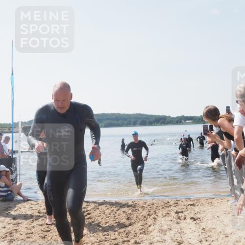 22.06.2025 - Viking Triathlon MichiJ http://msf.ph/oto/8066727 22.06.2025 10:35:10 Schwimmen 139, 157, 204, 296, 365, 475, 495, 508, 660 meine-sportfotos.de