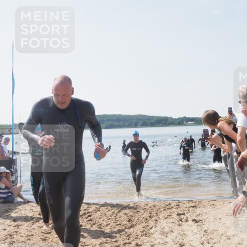 22.06.2025 - Viking Triathlon MichiJ http://msf.ph/oto/8066729 22.06.2025 10:35:10 Schwimmen 139, 157, 204, 296, 365, 475, 495, 508, 660 meine-sportfotos.de