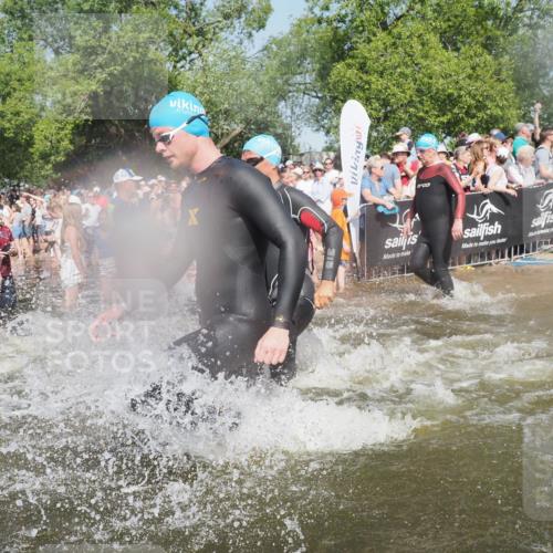 22.06.2025 - Viking Triathlon KatJ http://msf.ph/oto/8066787 22.06.2025 10:07:36 Schwimmen 23, 121, 143, 213, 235, 270, 285, 317, 342, 353, 363, 436, 476, 484, 547, 615, 621 meine-sportfotos.de