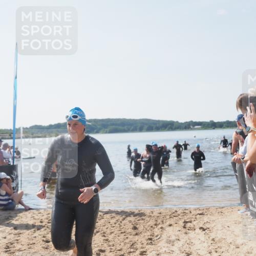 22.06.2025 - Viking Triathlon MichiJ http://msf.ph/oto/8066788 22.06.2025 10:35:22 Schwimmen 107, 139, 204, 296, 320, 365, 395, 482, 508, 632 meine-sportfotos.de