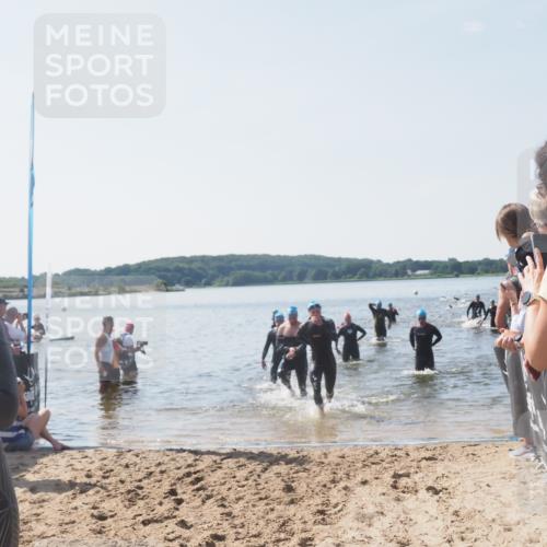 22.06.2025 - Viking Triathlon MichiJ http://msf.ph/oto/8066794 22.06.2025 10:35:22 Schwimmen 107, 139, 204, 296, 320, 365, 395, 482, 508, 632 meine-sportfotos.de
