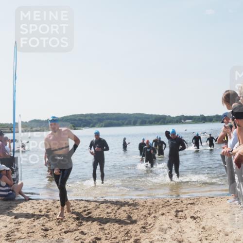 22.06.2025 - Viking Triathlon MichiJ http://msf.ph/oto/8066813 22.06.2025 10:35:26 Schwimmen 107, 127, 134, 204, 296, 320, 365, 395, 415, 482, 508, 602, 632 meine-sportfotos.de