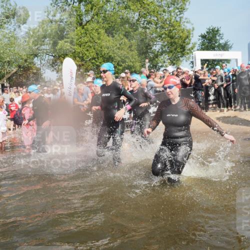 22.06.2025 - Viking Triathlon KatJ http://msf.ph/oto/8066815 22.06.2025 10:07:40 Schwimmen 16, 23, 102, 121, 143, 263, 270, 285, 363, 436, 476, 484, 503, 547, 615, 621, 624 meine-sportfotos.de