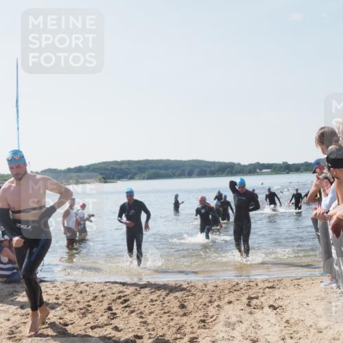 22.06.2025 - Viking Triathlon MichiJ http://msf.ph/oto/8066817 22.06.2025 10:35:26 Schwimmen 107, 127, 134, 204, 296, 320, 365, 395, 415, 482, 508, 602, 632 meine-sportfotos.de