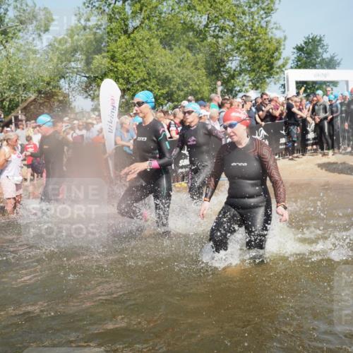 22.06.2025 - Viking Triathlon KatJ http://msf.ph/oto/8066818 22.06.2025 10:07:40 Schwimmen 16, 23, 102, 121, 143, 263, 270, 285, 363, 436, 476, 484, 503, 547, 615, 621, 624 meine-sportfotos.de