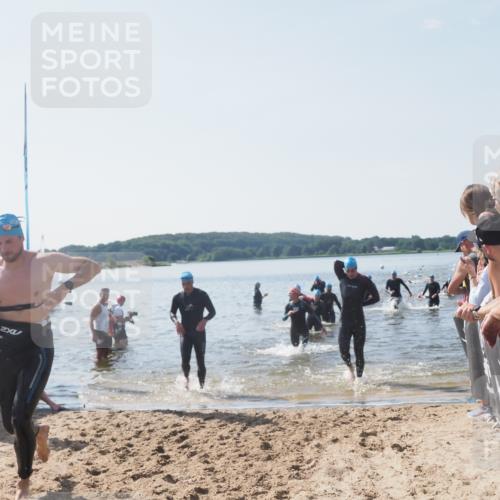 22.06.2025 - Viking Triathlon MichiJ http://msf.ph/oto/8066819 22.06.2025 10:35:26 Schwimmen 107, 127, 134, 204, 296, 320, 365, 395, 415, 482, 508, 602, 632 meine-sportfotos.de