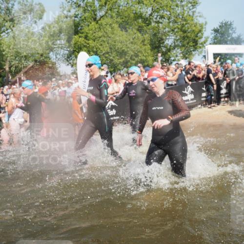 22.06.2025 - Viking Triathlon KatJ http://msf.ph/oto/8066820 22.06.2025 10:07:40 Schwimmen 16, 23, 102, 121, 143, 263, 270, 285, 363, 436, 476, 484, 503, 547, 615, 621, 624 meine-sportfotos.de