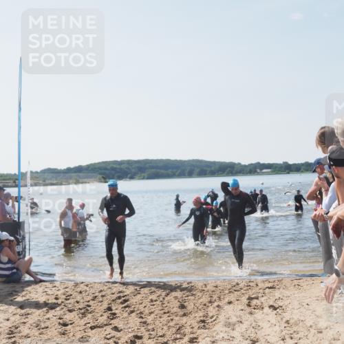 22.06.2025 - Viking Triathlon MichiJ http://msf.ph/oto/8066824 22.06.2025 10:35:27 Schwimmen 107, 127, 134, 204, 296, 320, 395, 415, 482, 508, 602, 632 meine-sportfotos.de