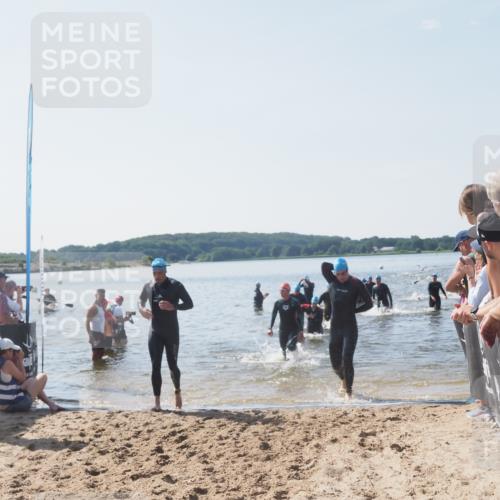 22.06.2025 - Viking Triathlon MichiJ http://msf.ph/oto/8066825 22.06.2025 10:35:27 Schwimmen 107, 127, 134, 204, 296, 320, 395, 415, 482, 508, 602, 632 meine-sportfotos.de