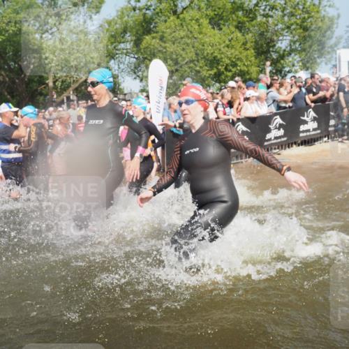 22.06.2025 - Viking Triathlon KatJ http://msf.ph/oto/8066828 22.06.2025 10:07:41 Schwimmen 16, 23, 102, 121, 143, 263, 270, 285, 363, 436, 476, 484, 503, 547, 615, 621, 624 meine-sportfotos.de