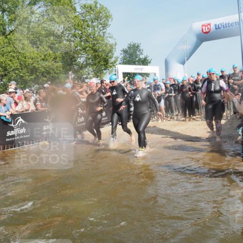 22.06.2025 - Viking Triathlon KatJ http://msf.ph/oto/8066839 22.06.2025 10:07:42 Schwimmen 16, 23, 102, 121, 143, 263, 270, 285, 363, 436, 476, 484, 503, 547, 615, 621, 624 meine-sportfotos.de