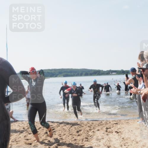 22.06.2025 - Viking Triathlon MichiJ http://msf.ph/oto/8066842 22.06.2025 10:35:33 Schwimmen 20, 47, 62, 107, 127, 134, 154, 320, 395, 415, 482, 602, 632 meine-sportfotos.de