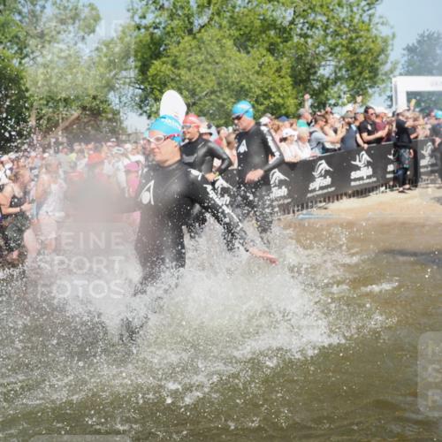 22.06.2025 - Viking Triathlon KatJ http://msf.ph/oto/8066864 22.06.2025 10:07:44 Schwimmen 16, 76, 95, 102, 121, 143, 263, 270, 285, 363, 372, 436, 453, 477, 484, 503, 547, 615, 621, 624 meine-sportfotos.de