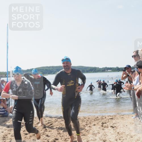 22.06.2025 - Viking Triathlon MichiJ http://msf.ph/oto/8066865 22.06.2025 10:35:36 Schwimmen 20, 47, 62, 107, 127, 134, 154, 320, 395, 415, 482, 602 meine-sportfotos.de