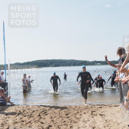 22.06.2025 - Viking Triathlon MichiJ http://msf.ph/oto/8066873 22.06.2025 10:35:41 Schwimmen 20, 47, 62, 127, 134, 154, 415, 602 meine-sportfotos.de