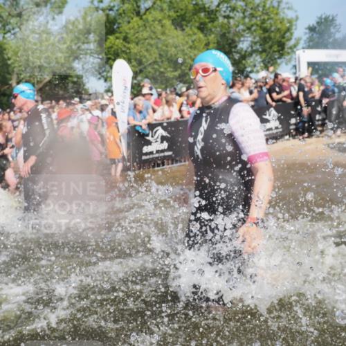 22.06.2025 - Viking Triathlon KatJ http://msf.ph/oto/8066888 22.06.2025 10:07:45 Schwimmen 16, 76, 95, 102, 143, 263, 363, 372, 436, 453, 477, 503, 547, 615, 621, 624 meine-sportfotos.de