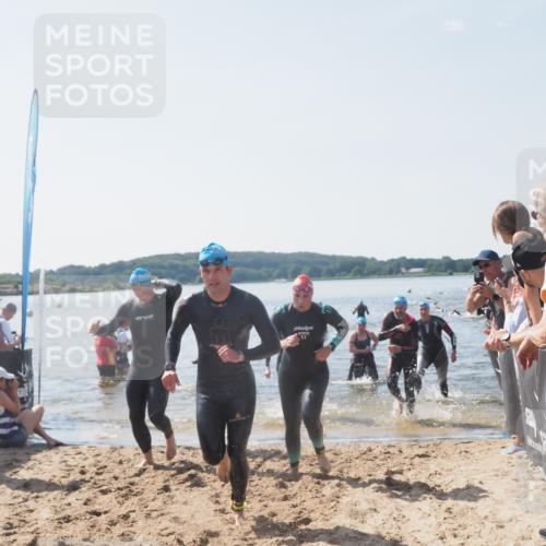 22.06.2025 - Viking Triathlon MichiJ http://msf.ph/oto/8066902 22.06.2025 10:35:45 Schwimmen 20, 47, 62, 134, 154, 265, 415, 552, 602 meine-sportfotos.de