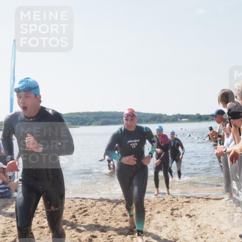 22.06.2025 - Viking Triathlon MichiJ http://msf.ph/oto/8066906 22.06.2025 10:35:46 Schwimmen 20, 47, 62, 134, 154, 265, 415, 552, 602 meine-sportfotos.de