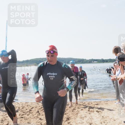 22.06.2025 - Viking Triathlon MichiJ http://msf.ph/oto/8066911 22.06.2025 10:35:47 Schwimmen 20, 47, 62, 134, 154, 265, 552, 602 meine-sportfotos.de