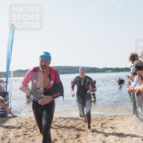 22.06.2025 - Viking Triathlon MichiJ http://msf.ph/oto/8066923 22.06.2025 10:35:49 Schwimmen 20, 47, 62, 154, 265, 552 meine-sportfotos.de
