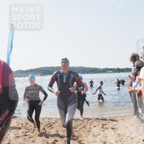 22.06.2025 - Viking Triathlon MichiJ http://msf.ph/oto/8066929 22.06.2025 10:35:49 Schwimmen 20, 47, 62, 154, 265, 552 meine-sportfotos.de