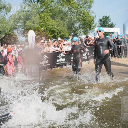 22.06.2025 - Viking Triathlon KatJ http://msf.ph/oto/8066931 22.06.2025 10:07:50 Schwimmen 16, 31, 76, 95, 102, 130, 263, 292, 372, 453, 477, 503, 624, 650 meine-sportfotos.de