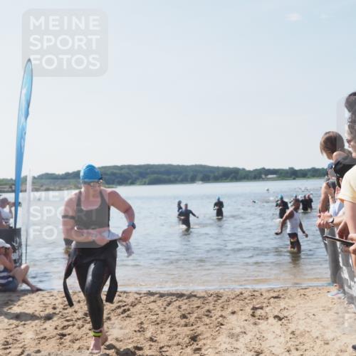 22.06.2025 - Viking Triathlon MichiJ http://msf.ph/oto/8066941 22.06.2025 10:35:51 Schwimmen 47, 265, 377, 552 meine-sportfotos.de